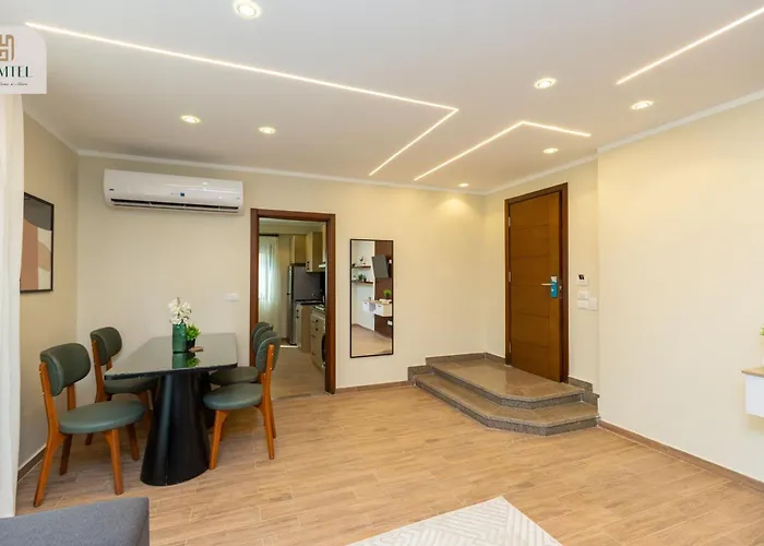Homtel Residence Auc