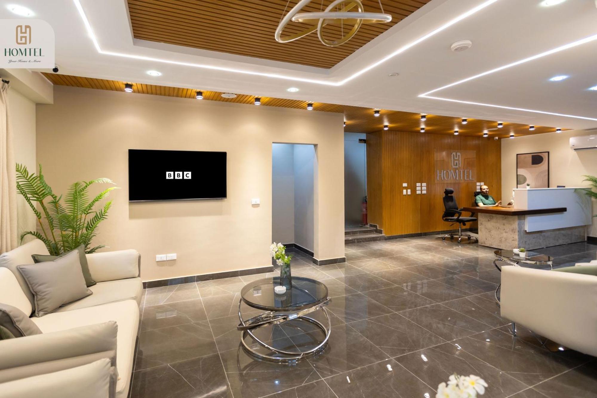 Apartament Homtel Auc