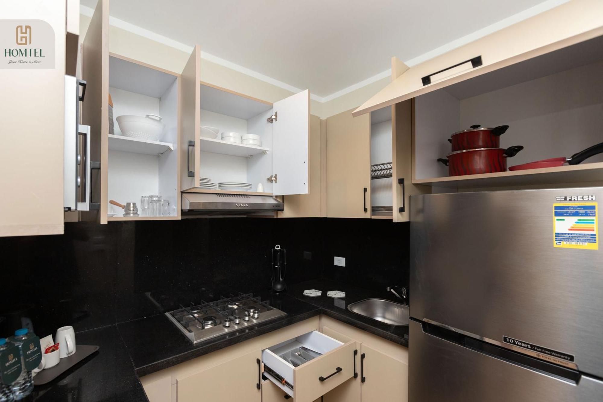 Homtel Auc