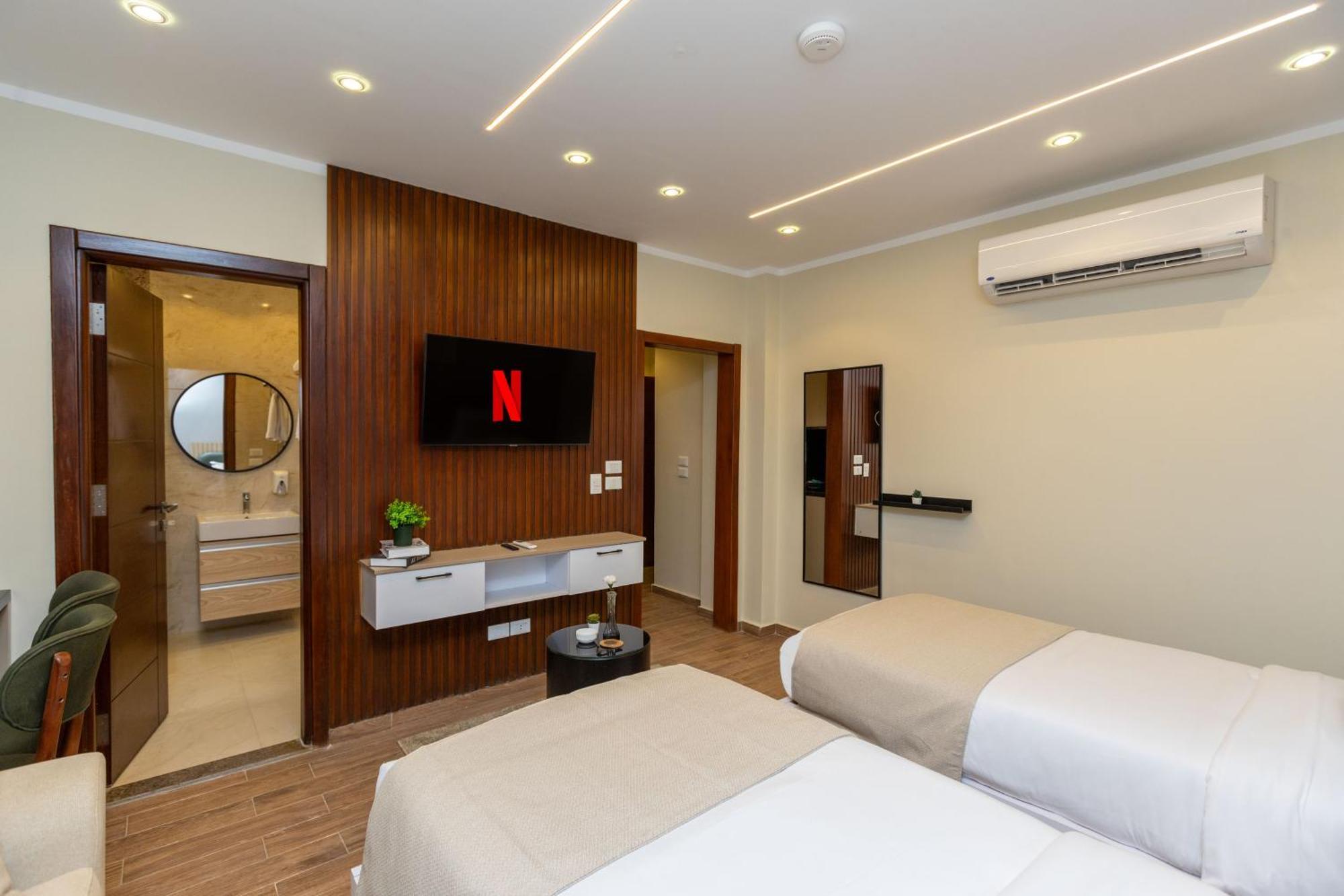 Apartament Homtel Auc